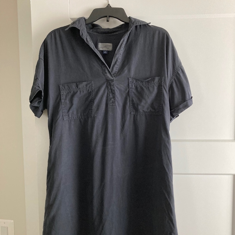Collared dress